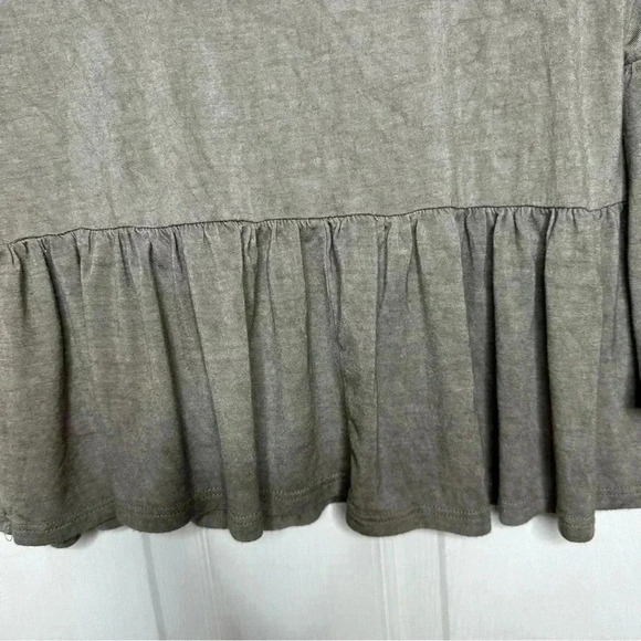 Dee  Elle Peplum Boho Top Ruffles Brownish Grey Size Small - Picture 7 of 16